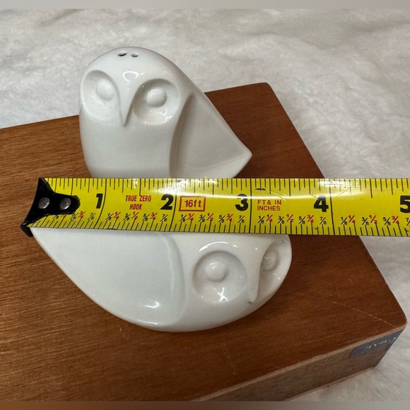 Jonathan Adler "Owl" Salt and Pepper Shakers, White - Picture 9 of 13